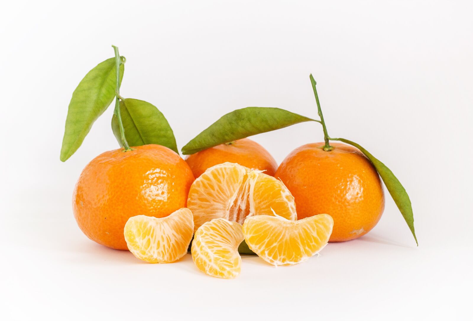 Panasonic Leica DG Macro-Elmarit 45mm F2.8 ASPH OIS sample photo. Tangerines, tropical fruits, vitamins photography