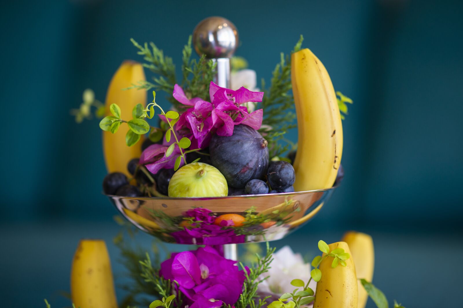 Sony Alpha DSLR-A850 sample photo. Fruit, banana, fig photography