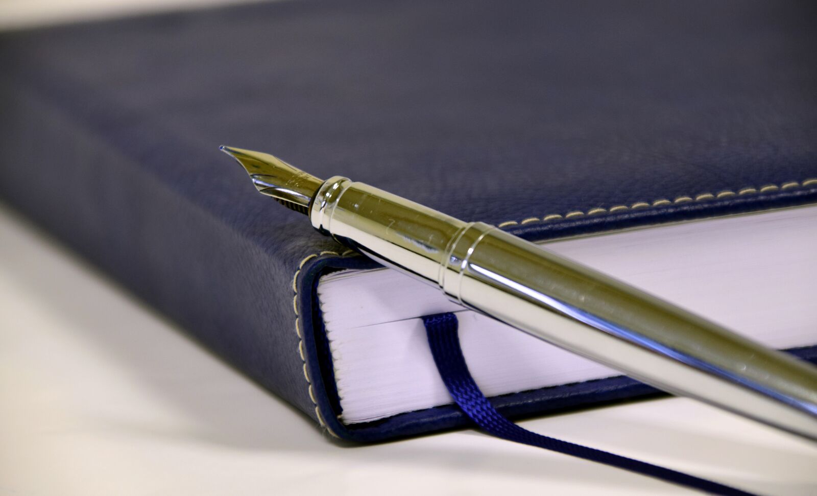Nikon D3300 sample photo. Book, notebook, write photography
