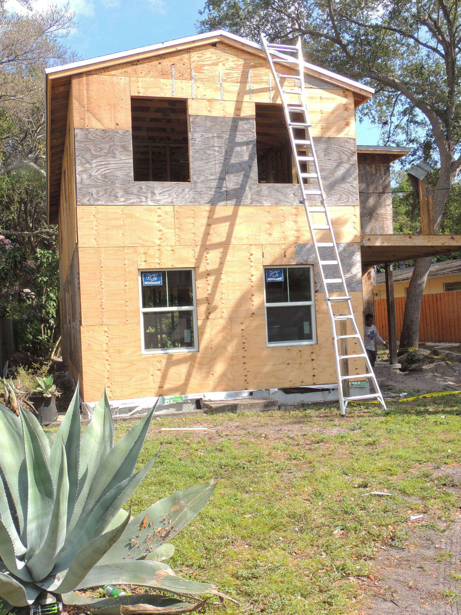 Nikon Coolpix P510 sample photo. Constructing, construction, house, ladder photography