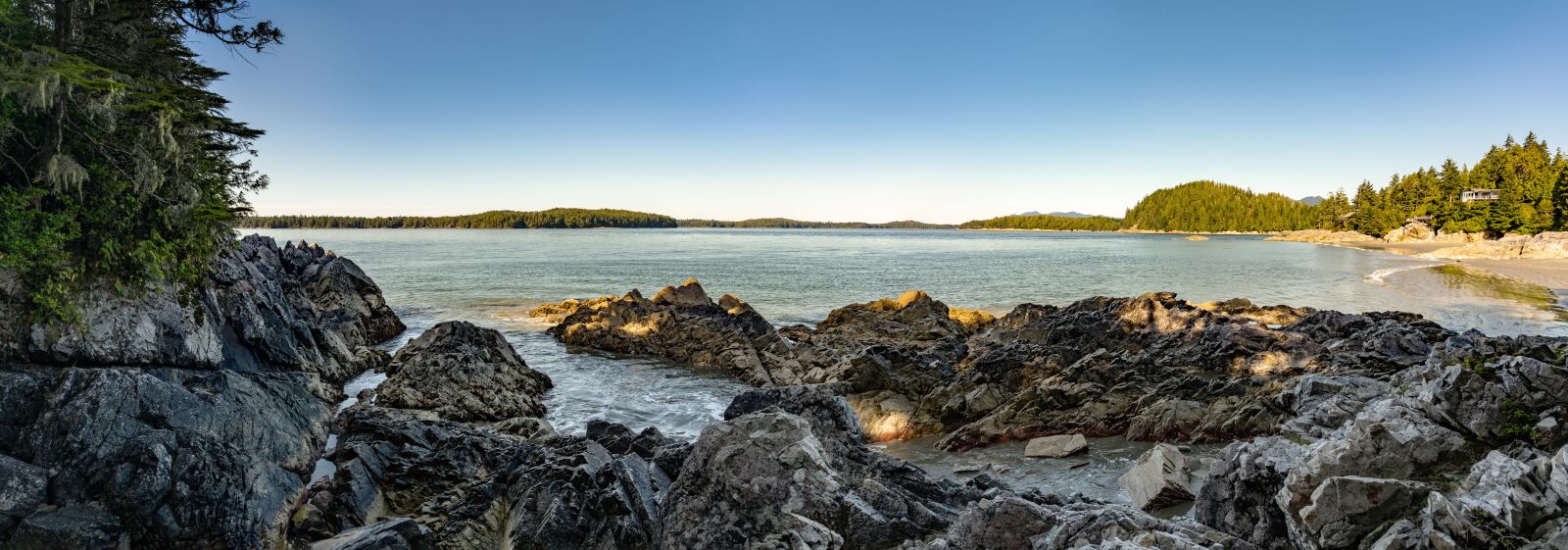 Sony FE 24-105mm F4 G OSS sample photo. Panorama, beach, ocean photography