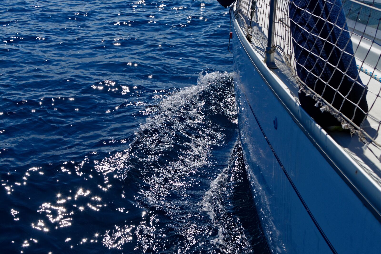 Canon EOS 600D (Rebel EOS T3i / EOS Kiss X5) sample photo. Boat, mediterranean, sailboat photography