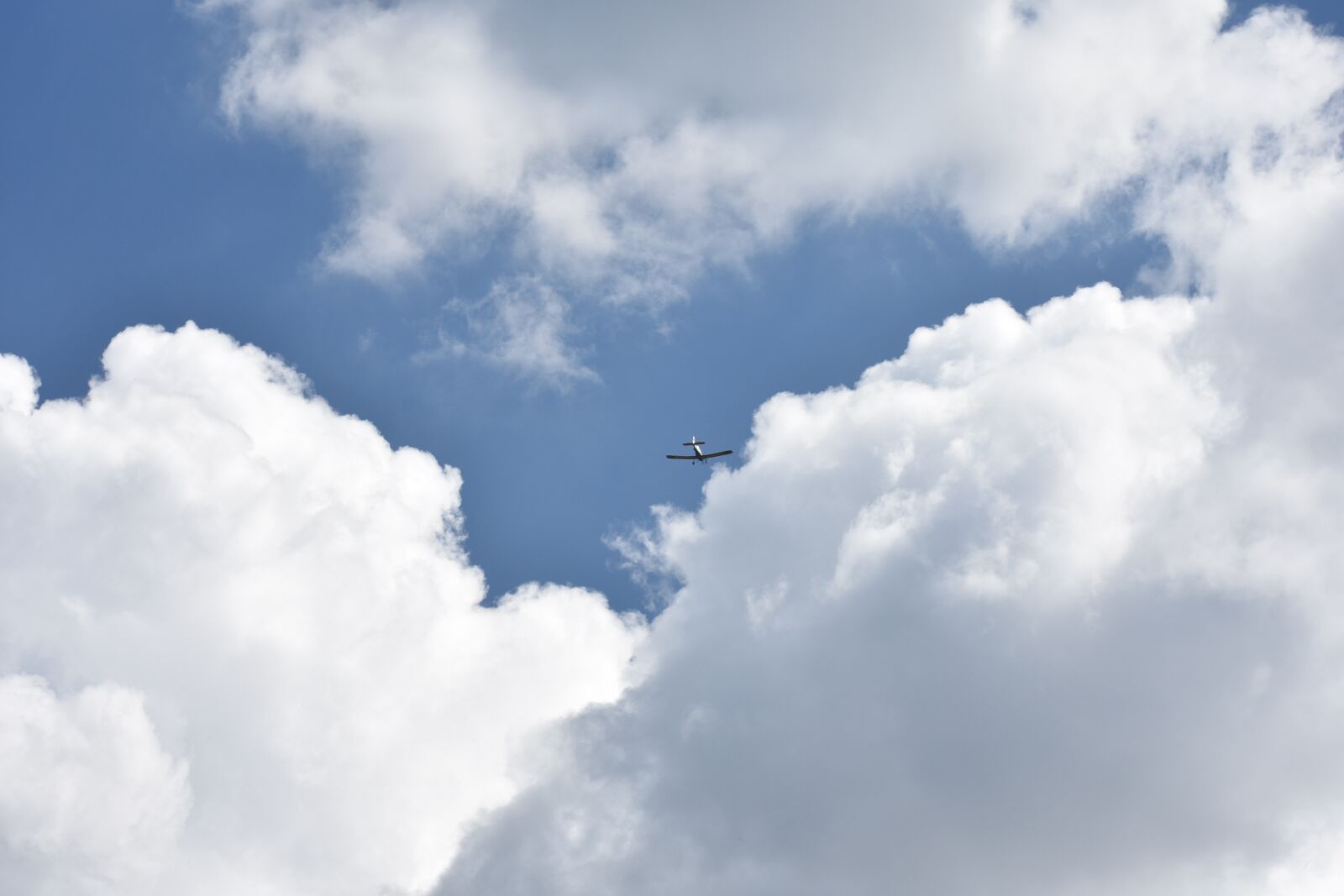 Nikon D3400 sample photo. Sky, clouds, aircraft photography