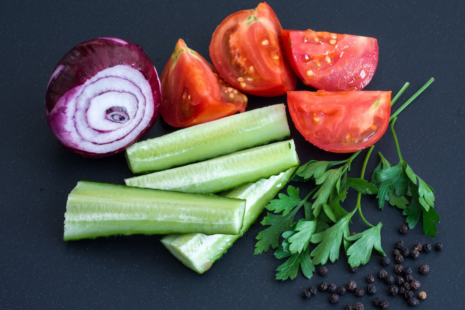 Nikon D7200 sample photo. Tomatoes, cucumbers, parsley photography