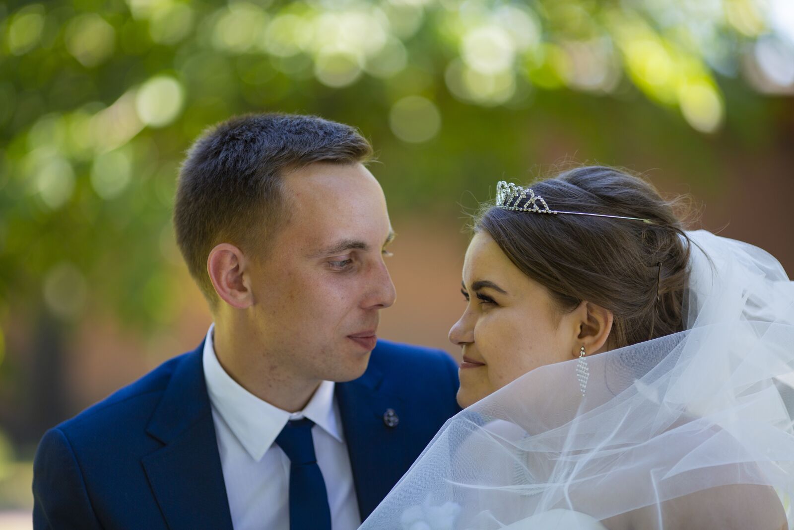 Canon EOS 5D Mark III + Canon EF 135mm F2L USM sample photo. Fata, bride, wedding photography