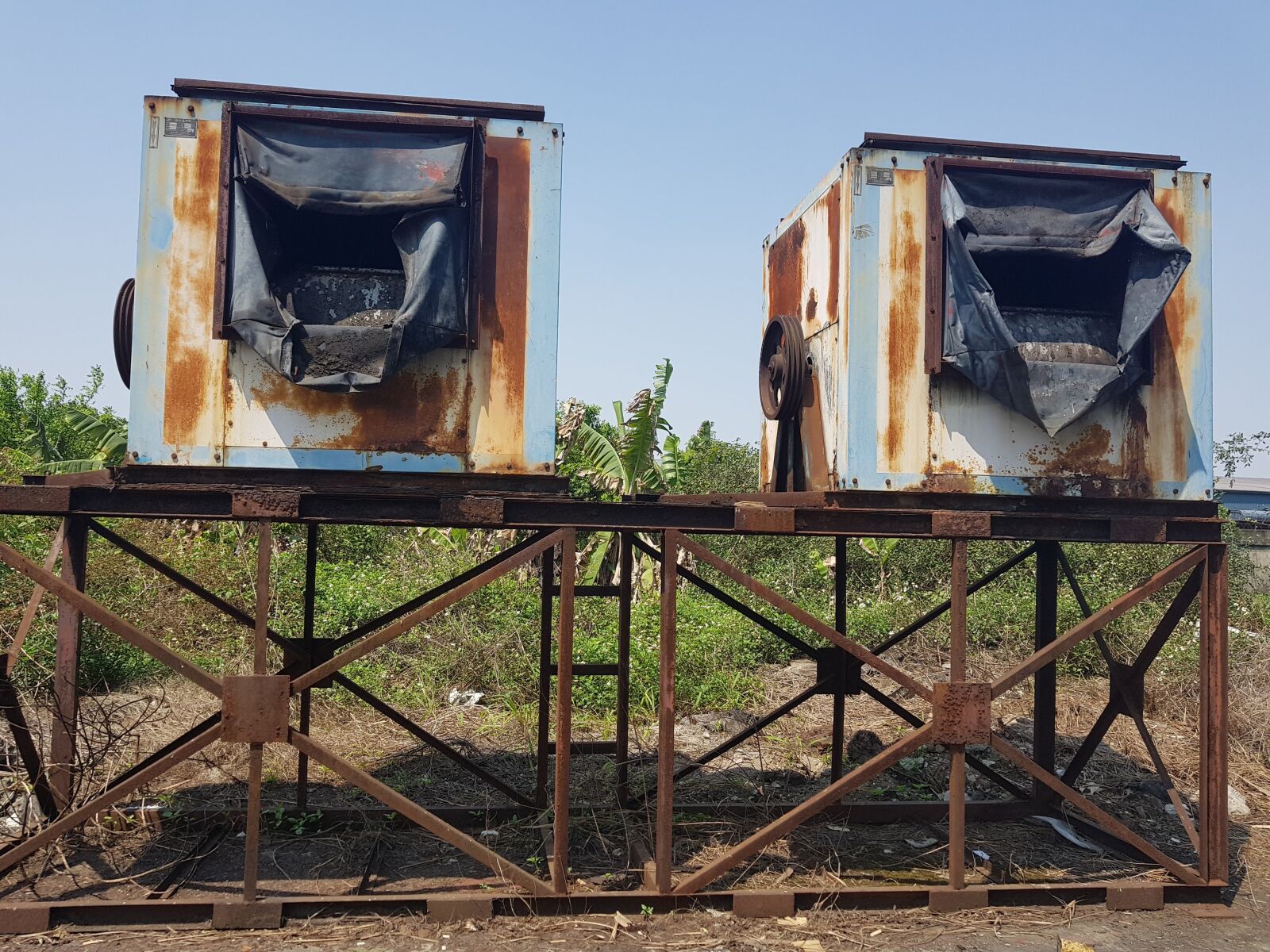 Samsung SM-G955F sample photo. Industry, industrial, old photography