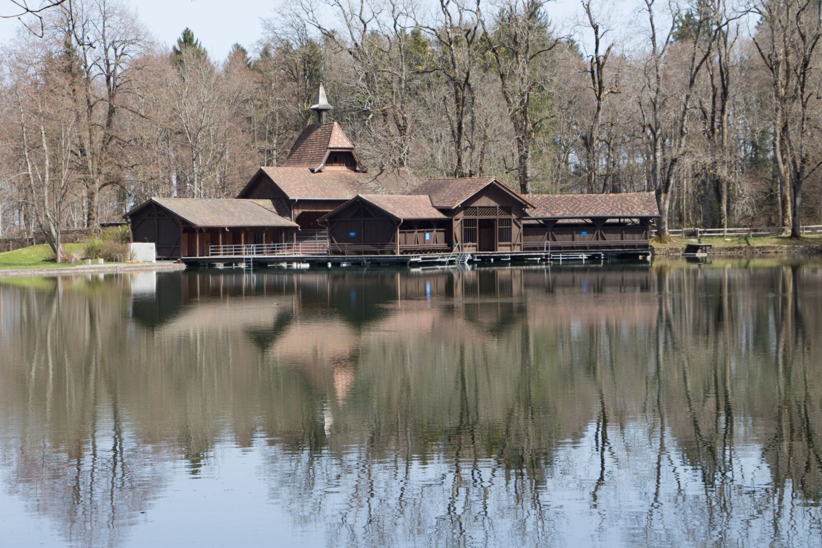 Canon EOS 700D (EOS Rebel T5i / EOS Kiss X7i) sample photo. Reflection, waters, lake photography