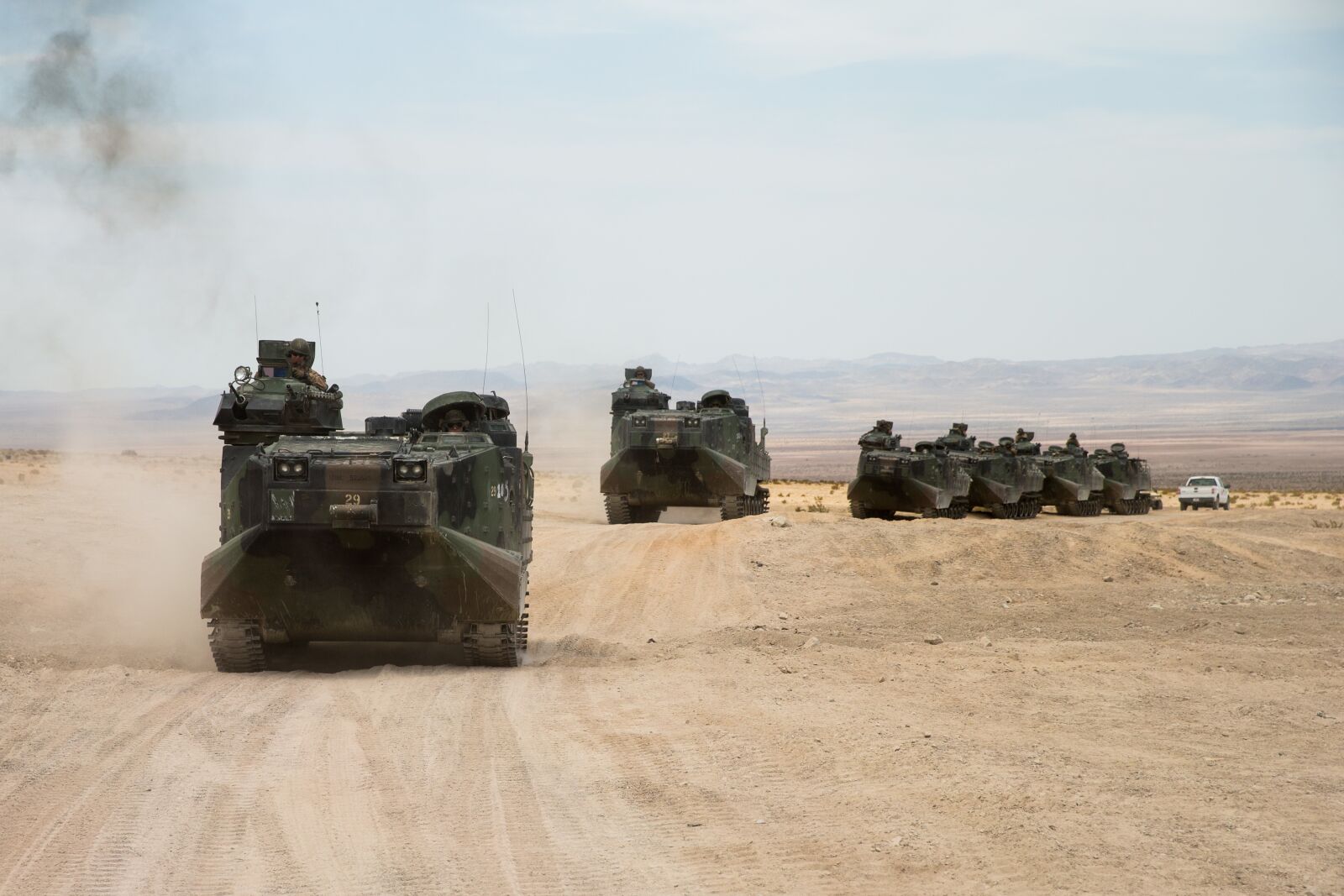 Canon EOS-1D X sample photo. Amphibian assault battalion, convoy photography