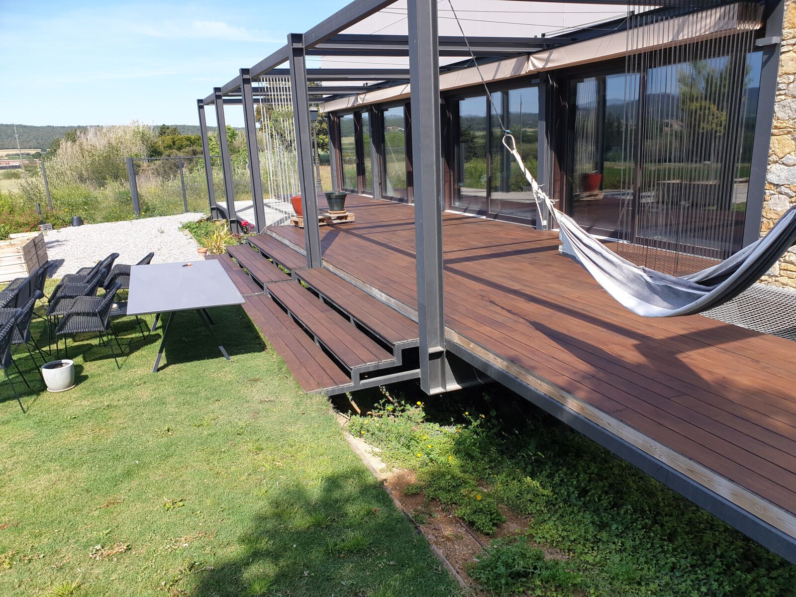 Samsung Galaxy Note9 sample photo. Pergola, hammock, slats photography