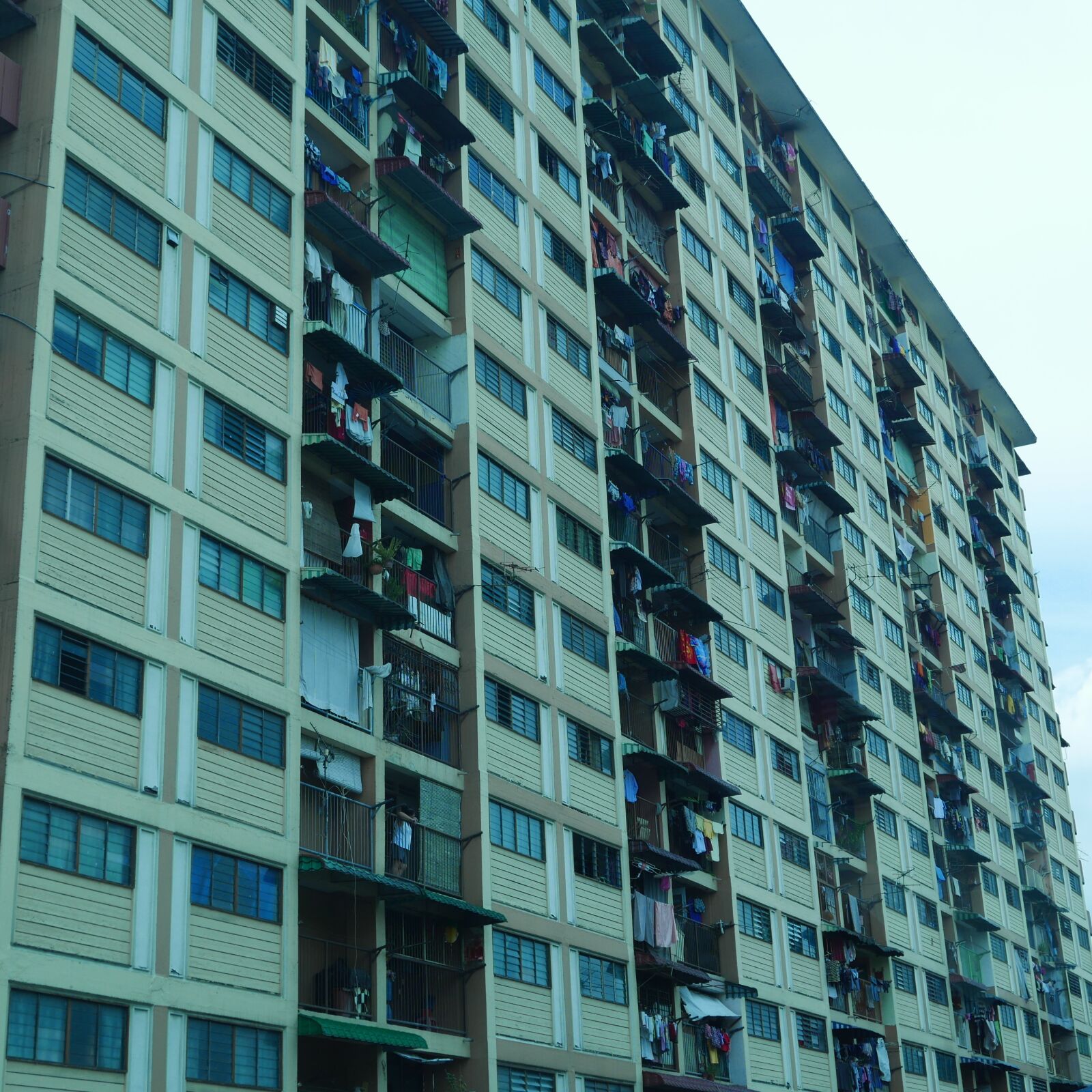 Panasonic Lumix DMC-LX100 sample photo. Malaysia, high-rise buildings, city photography