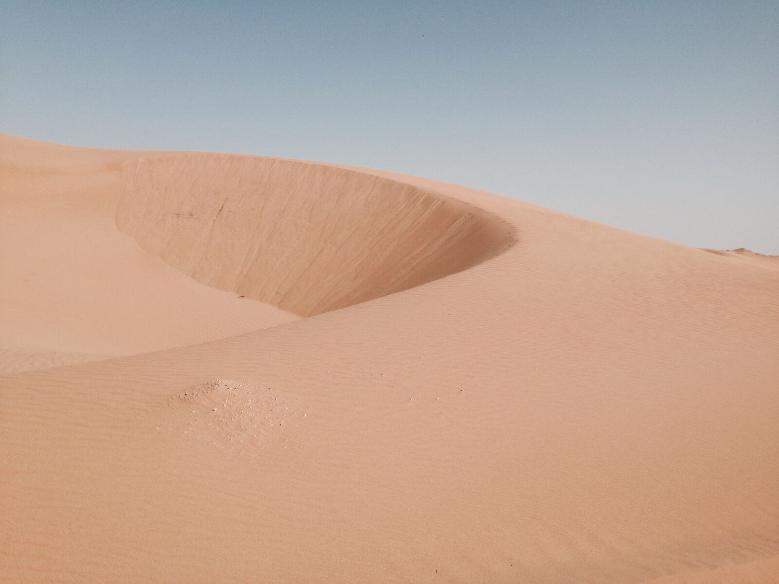 iPhone 5c back camera 4.12mm f/2.4 sample photo. Sand, sahara, africa photography