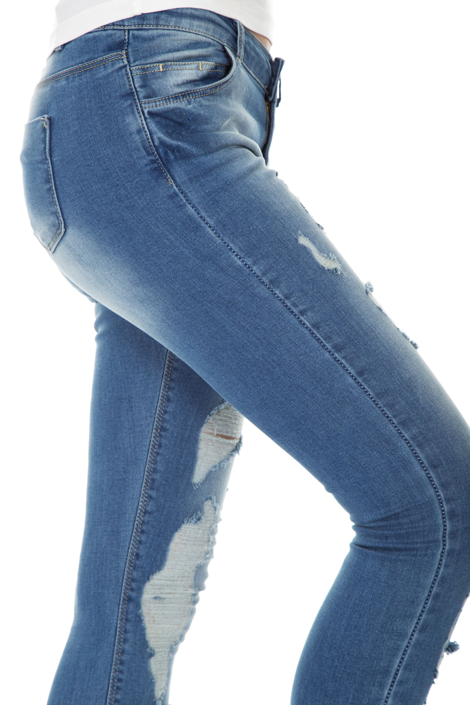 Canon EOS 6D + Canon EF 24-105mm F4L IS USM sample photo. Leg, studio, legs photography