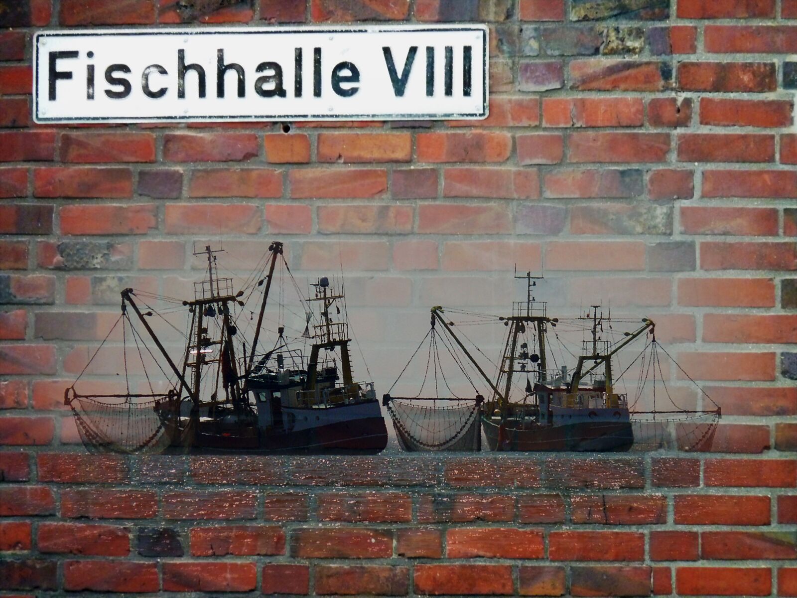 Panasonic DMC-TZ7 sample photo. Wall, brick, crab fisherman photography