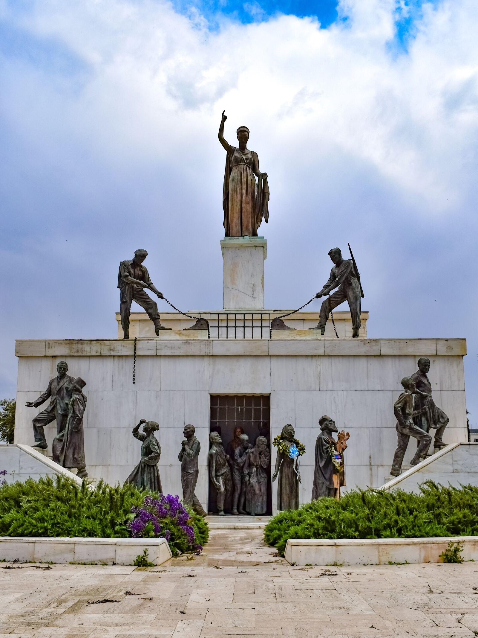 Nikon D3300 sample photo. Liberty monument, statue, architecture photography