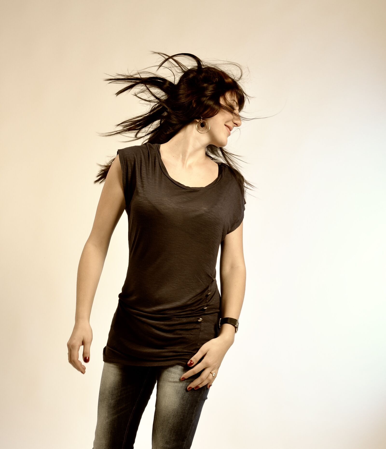Nikon D90 sample photo. Girl, sepia, model photography