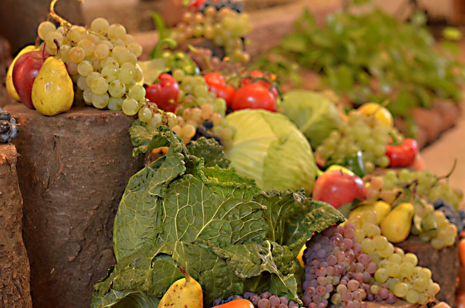 Nikon D5100 sample photo. Vegetables, fruit, table photography