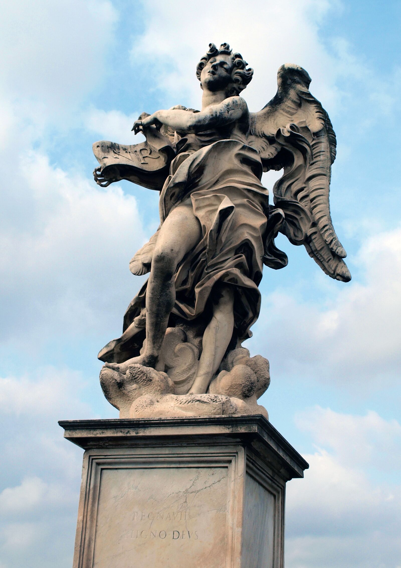 Olympus E-450 (EVOLT E-450) sample photo. Statue, art, creative sculpture photography
