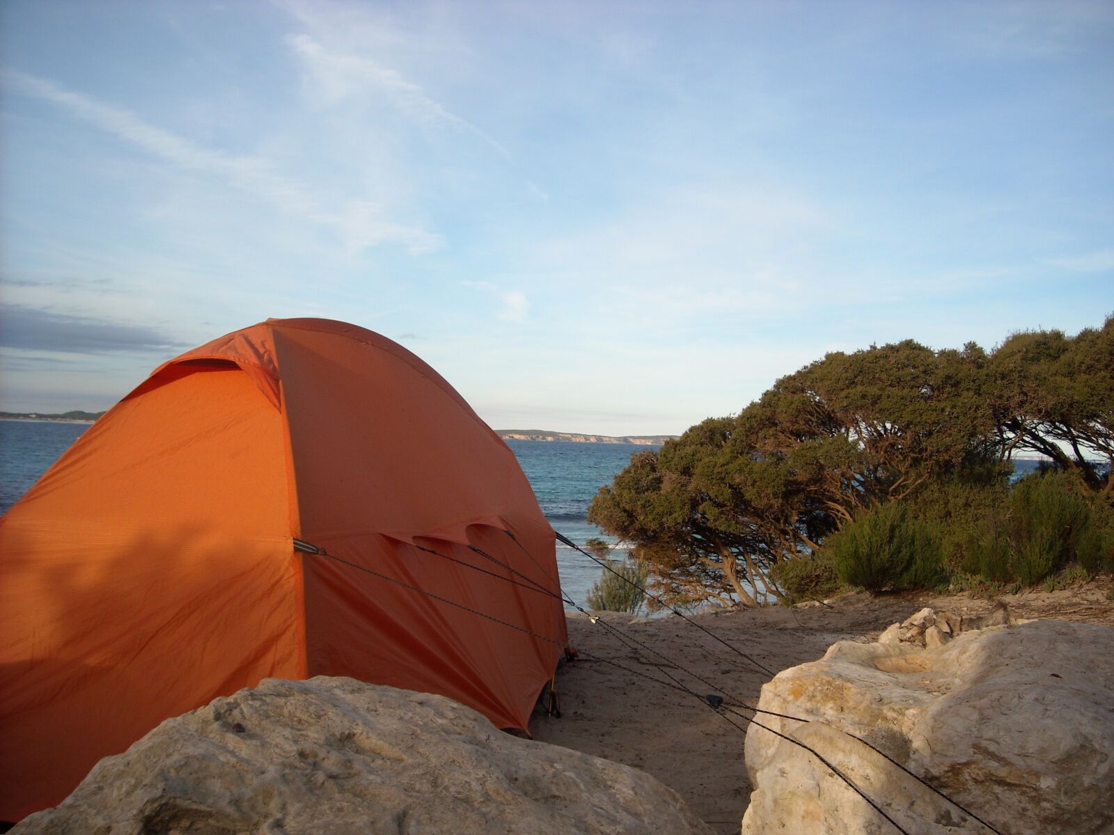 Nikon Coolpix S520 sample photo. Camping, tent, nature photography