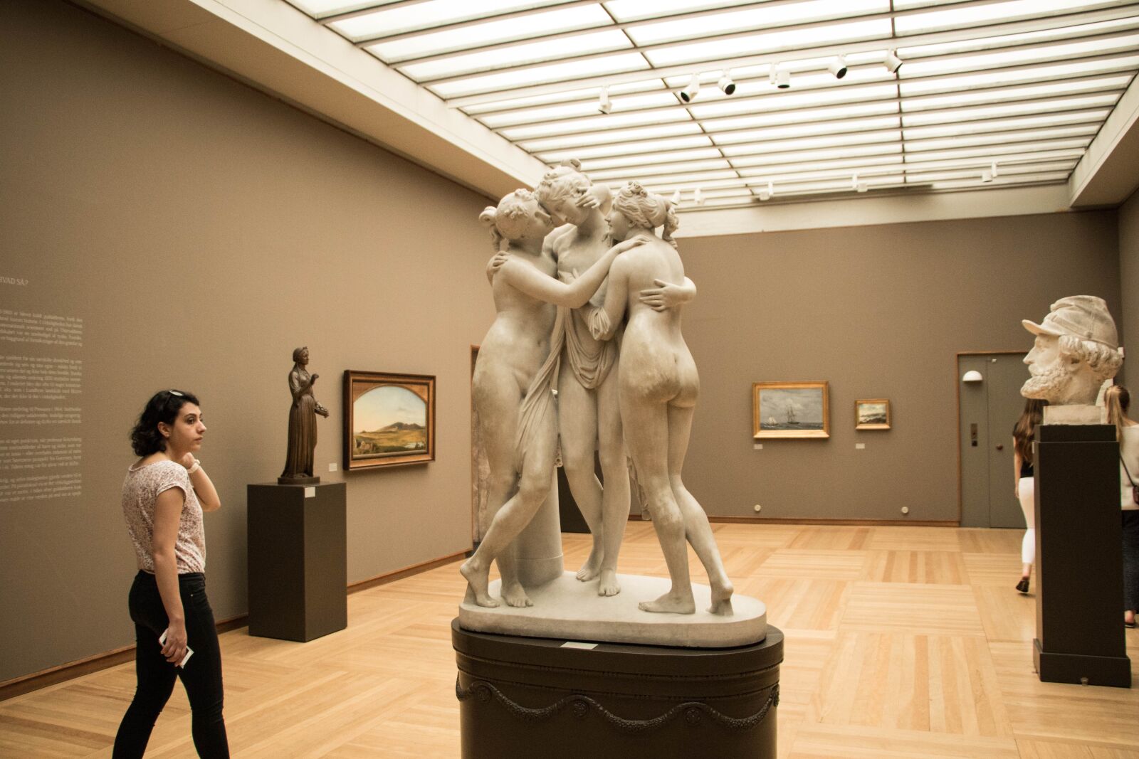 Canon EOS 80D sample photo. Statue, a museum, art photography