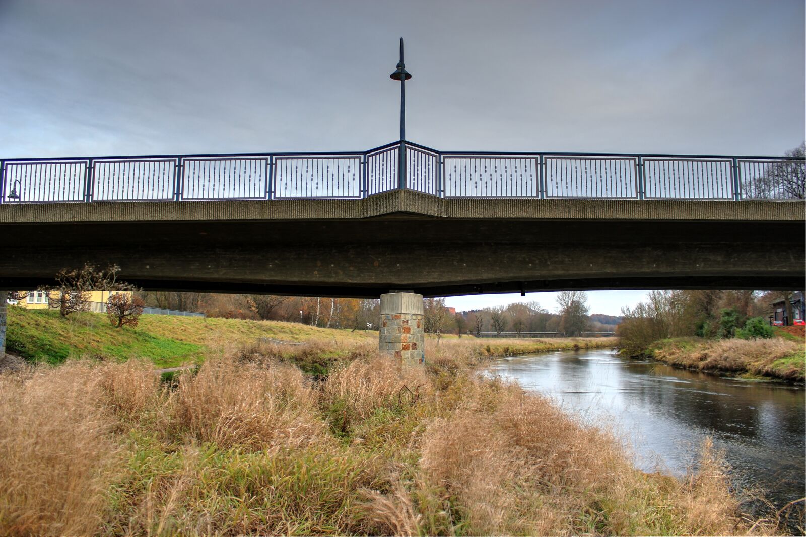 Canon EOS 550D (EOS Rebel T2i / EOS Kiss X4) sample photo. Bridge, river, diemel photography