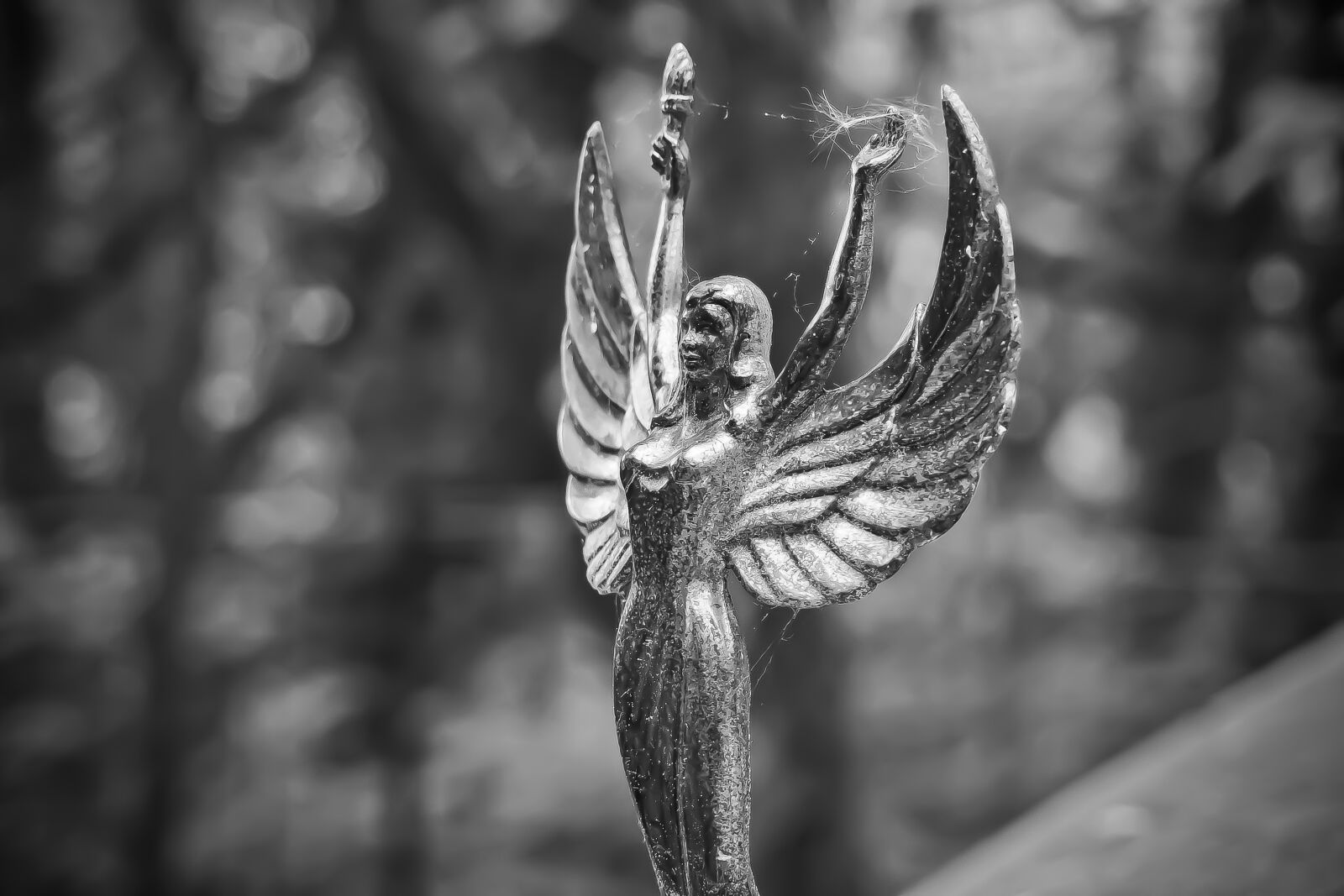 Olympus OM-D E-M10 sample photo. Cool figure, figure, oldtimer photography