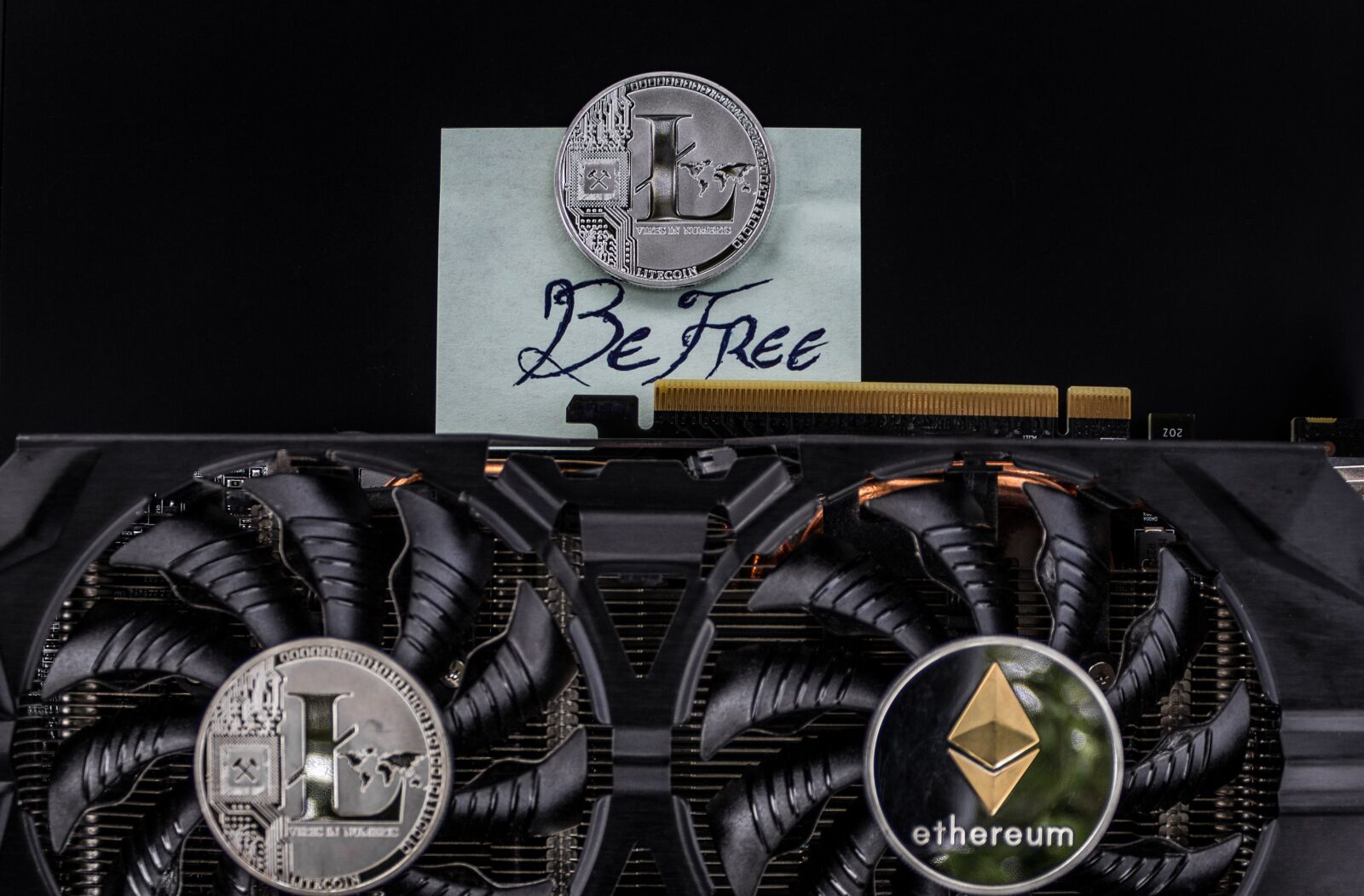 Canon EOS 60D sample photo. Cryptocurrency, freedom concept, freedom photography