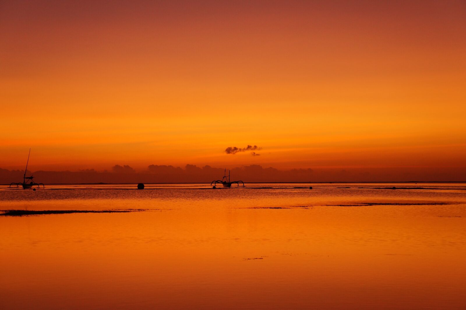 Sony Alpha NEX-F3 sample photo. Nusadua, beach, orange photography