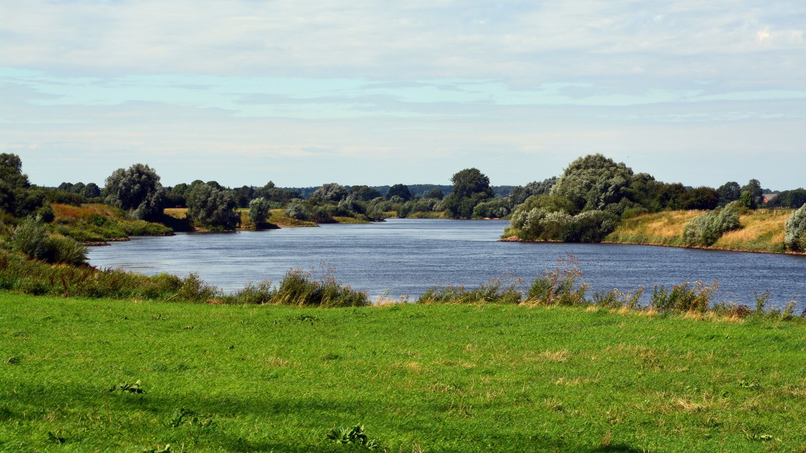 Nikon D5200 sample photo. River, landscape, weser photography