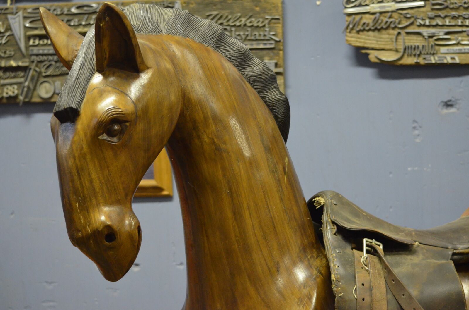 Nikon D5100 sample photo. Wooden, carving, horse photography