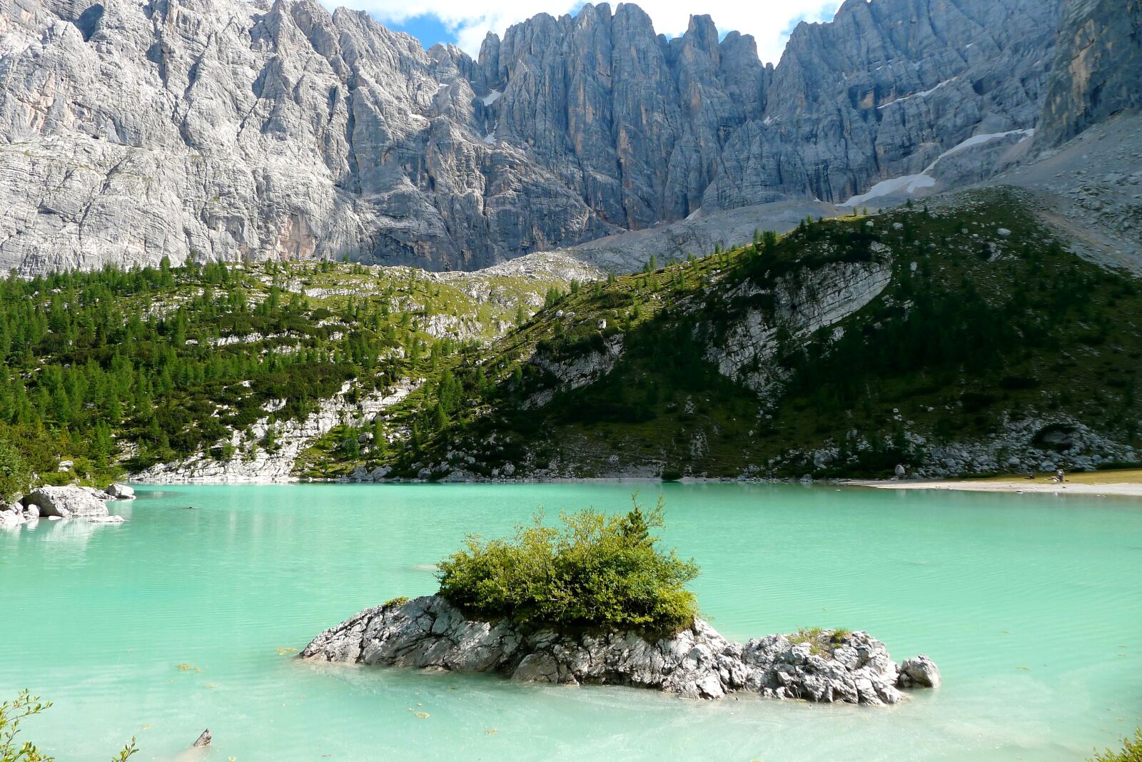 Panasonic Lumix DMC-LX5 sample photo. Lake, bergsee, mountain world photography