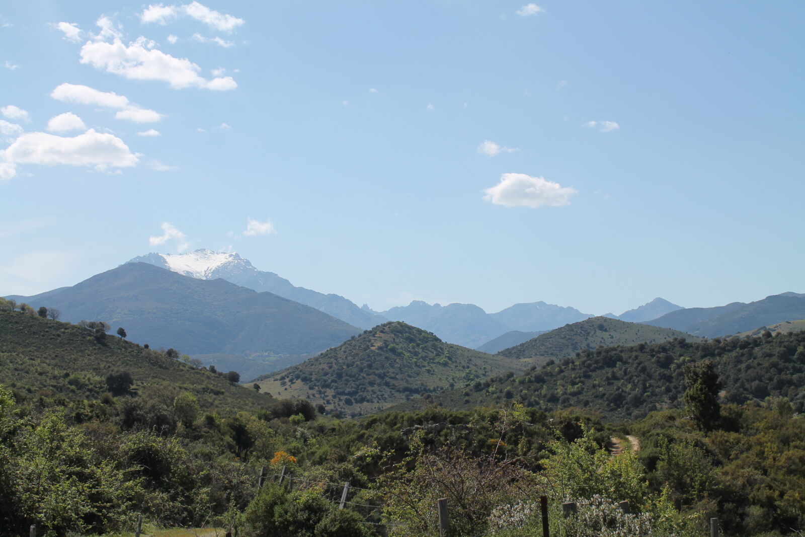 Canon EOS 1100D (EOS Rebel T3 / EOS Kiss X50) sample photo. Montagne, mountain, nature, wild photography