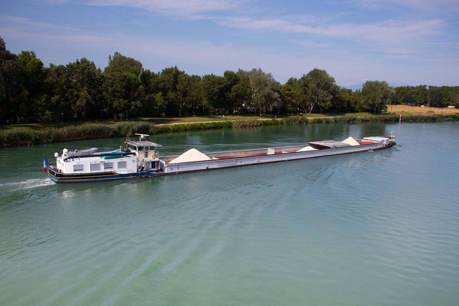 Canon EOS 77D (EOS 9000D / EOS 770D) sample photo. Avignon, rhone, provence photography