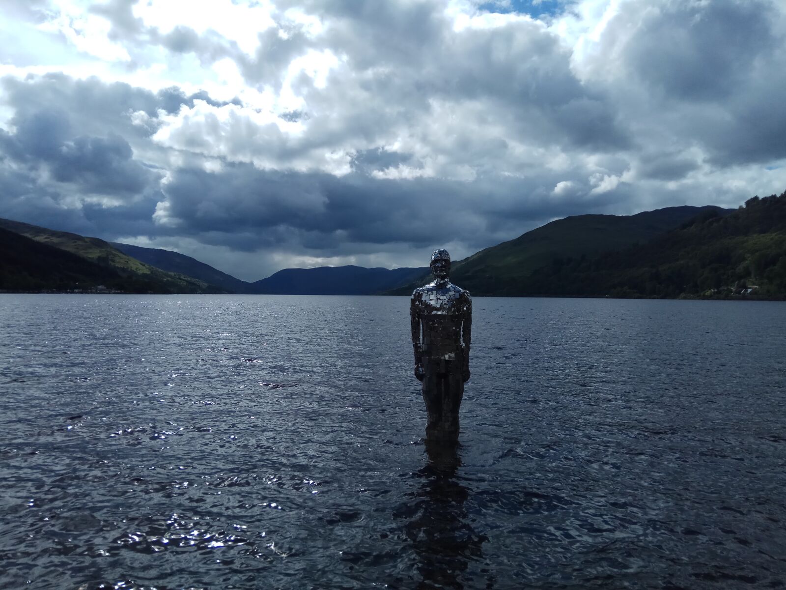 Xiaomi Redmi Note 4 sample photo. Sculpture, loch, lake photography