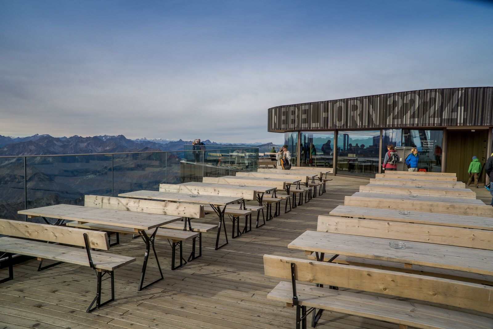 Sony a6000 + Sony E PZ 18-105mm F4 G OSS sample photo. Oberstdorf, foghorn, summit house photography