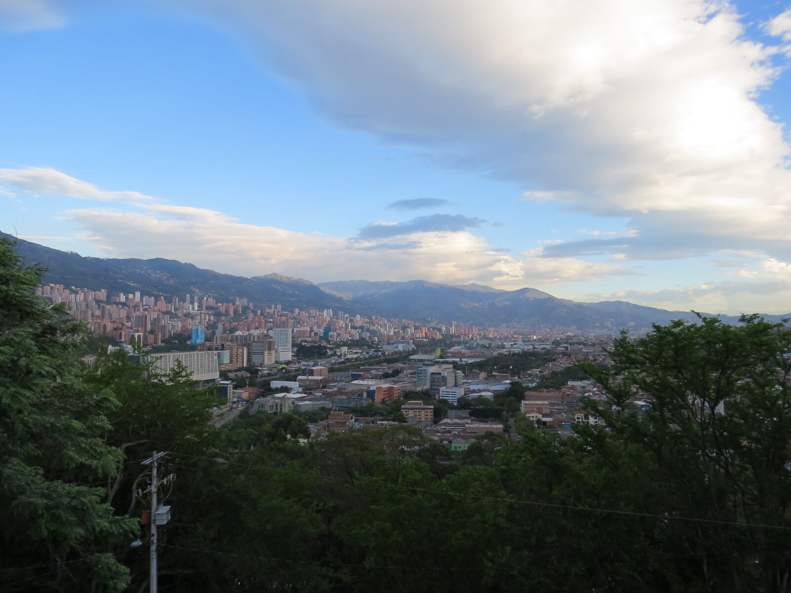 Canon PowerShot SX50 HS sample photo. Medellin, colombia, antioquia photography