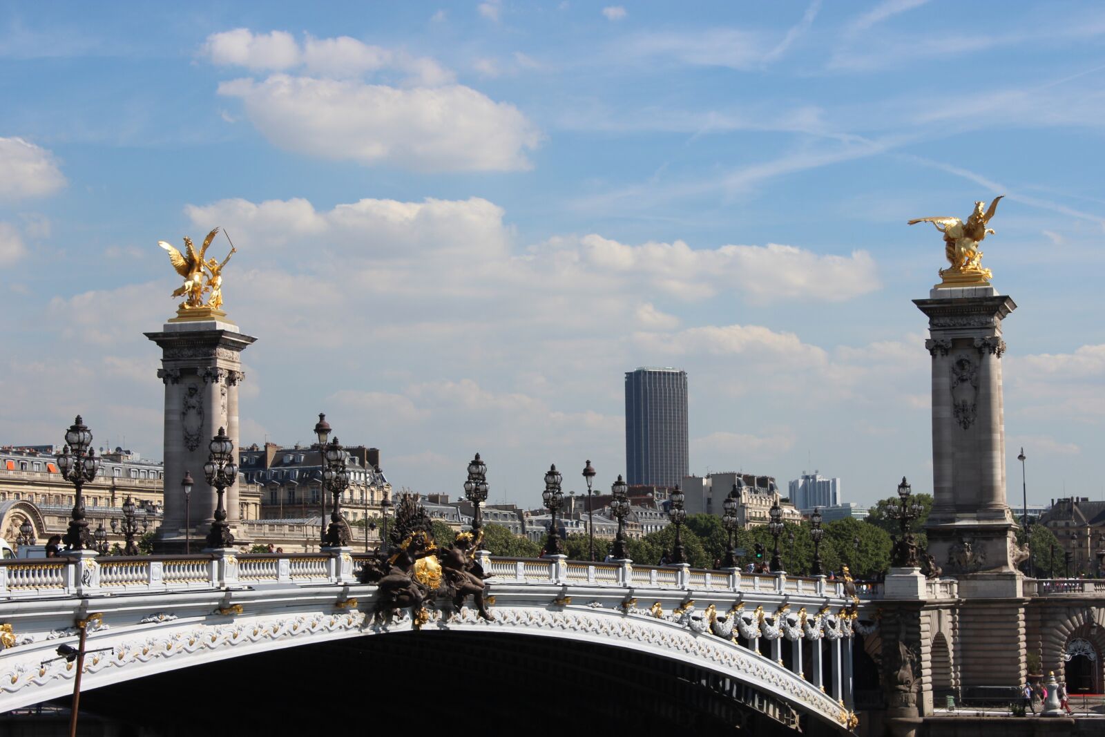 Canon EOS 600D (Rebel EOS T3i / EOS Kiss X5) sample photo. Paris, france, city photography