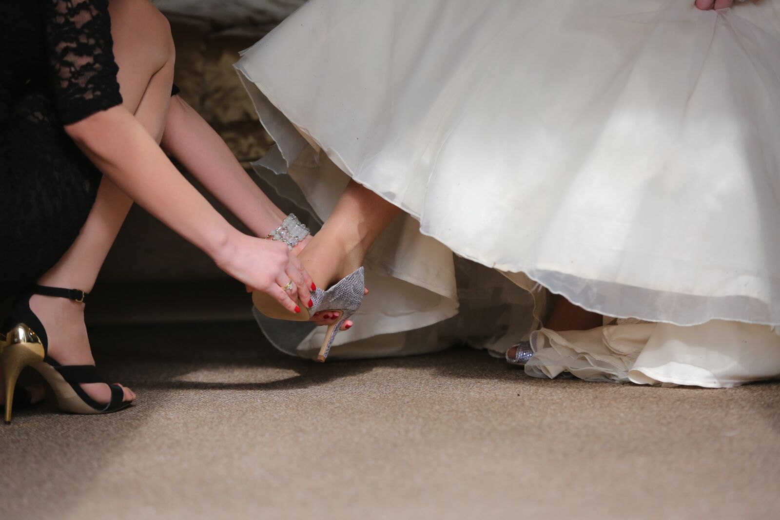 Canon EOS 5D Mark III sample photo. Sandal, wedding dress, elegance photography