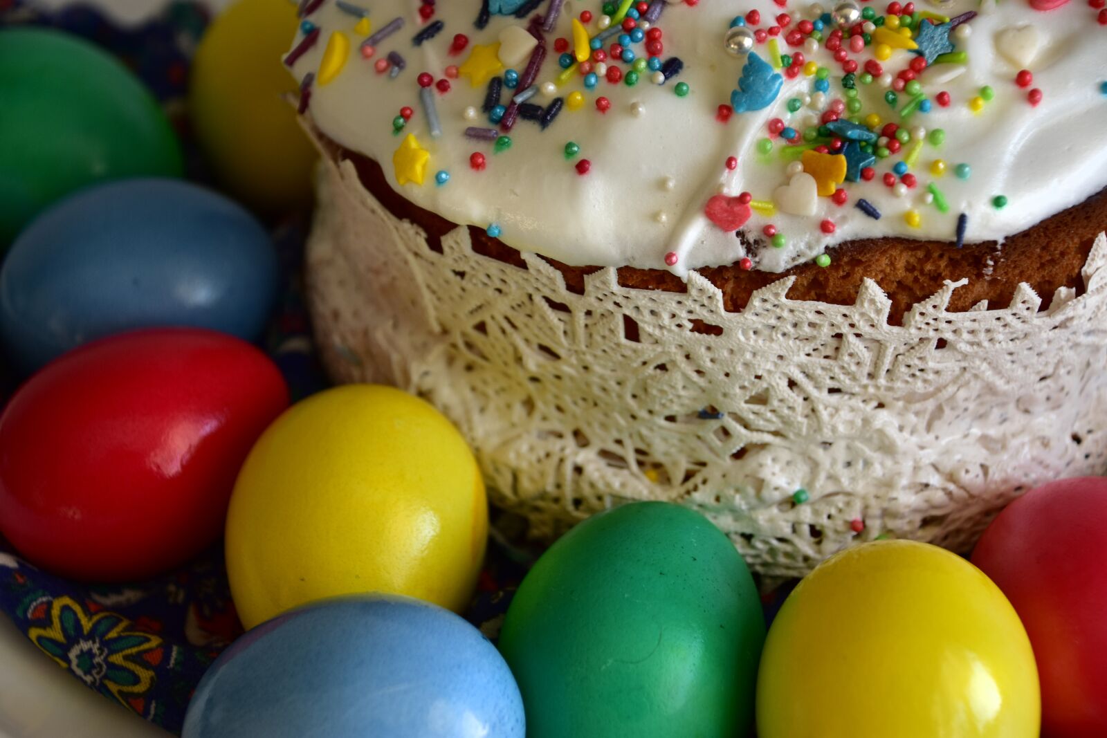 Nikon D3400 sample photo. Easter, easter cake, eggs photography