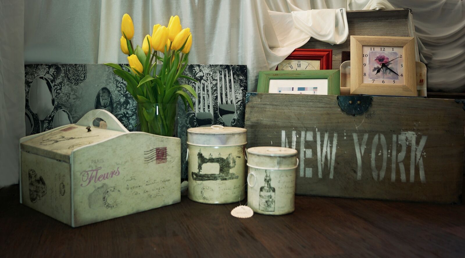 Sony SLT-A57 sample photo. Tulips, retro, cans photography