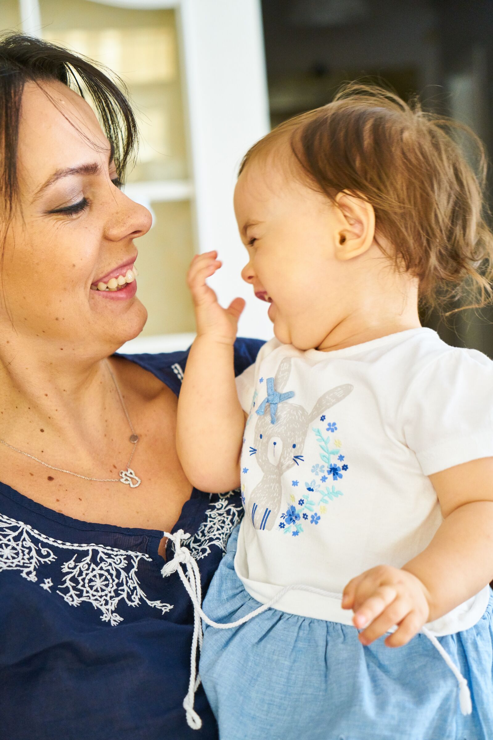 Sony a7R II sample photo. Mom, family, baby photography