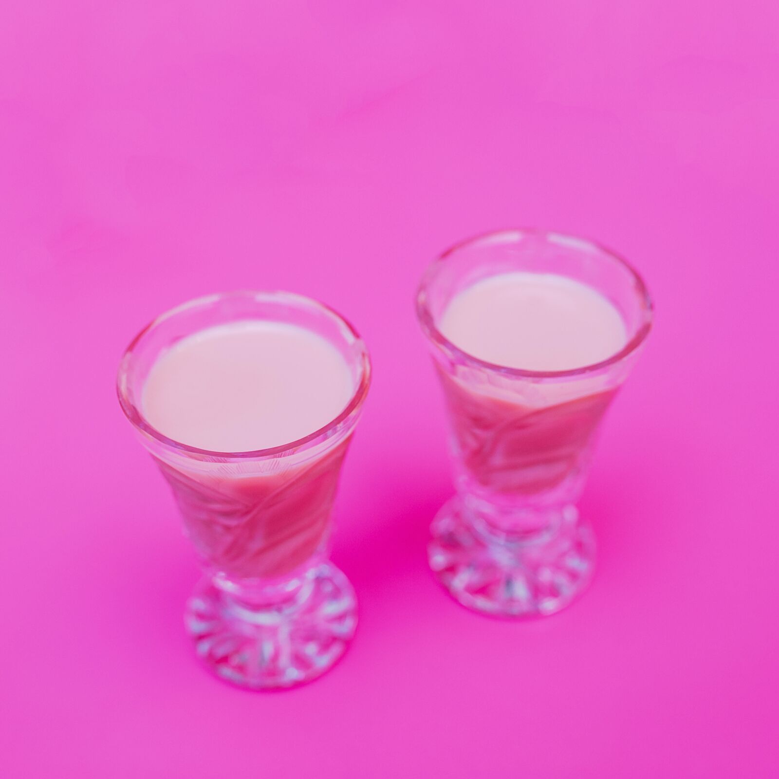 Canon EOS 6D sample photo. Pink, drinks, shots photography