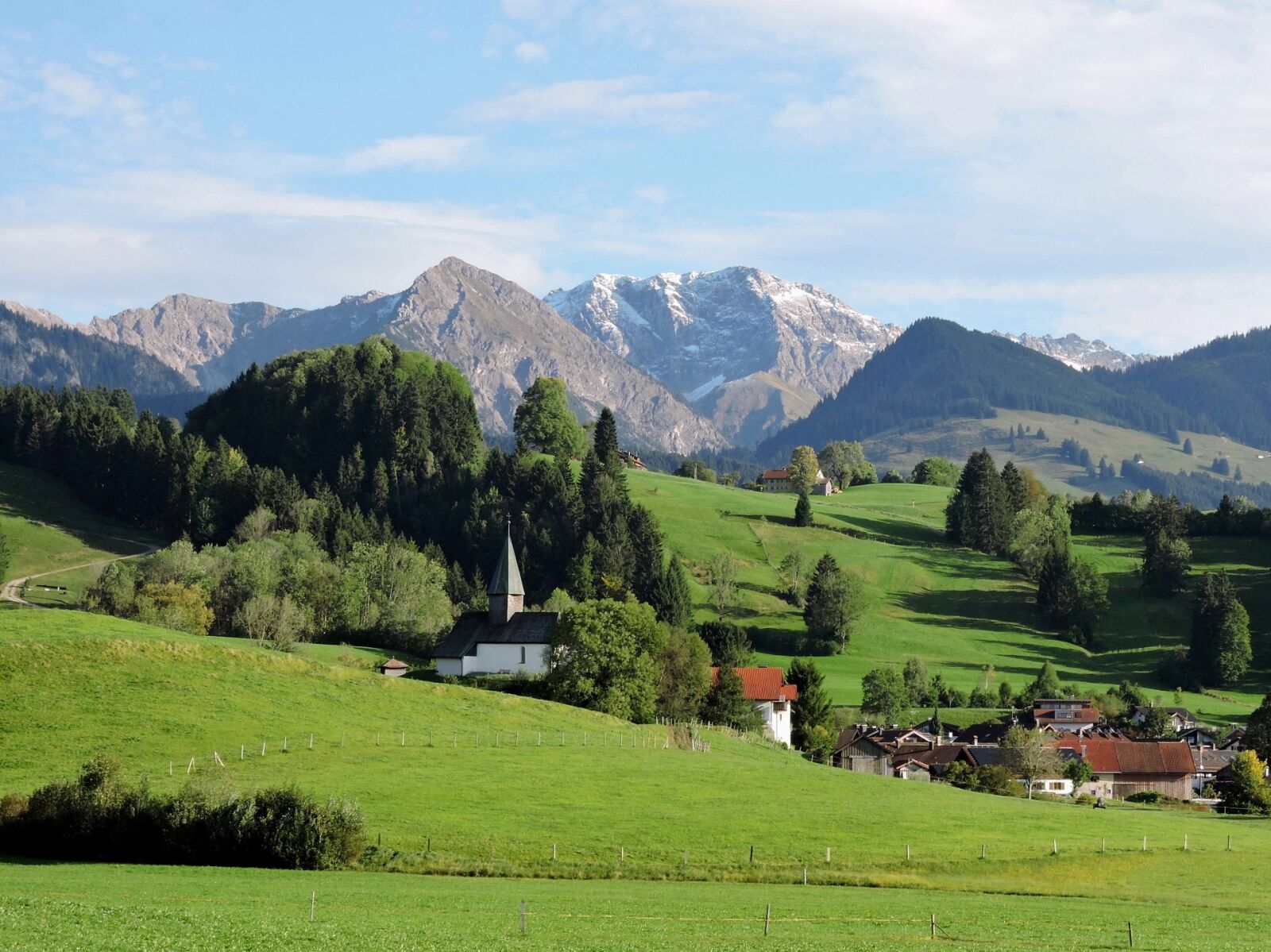 Nikon Coolpix P600 sample photo. Berghofer chapel, berghofen, sonthofen photography