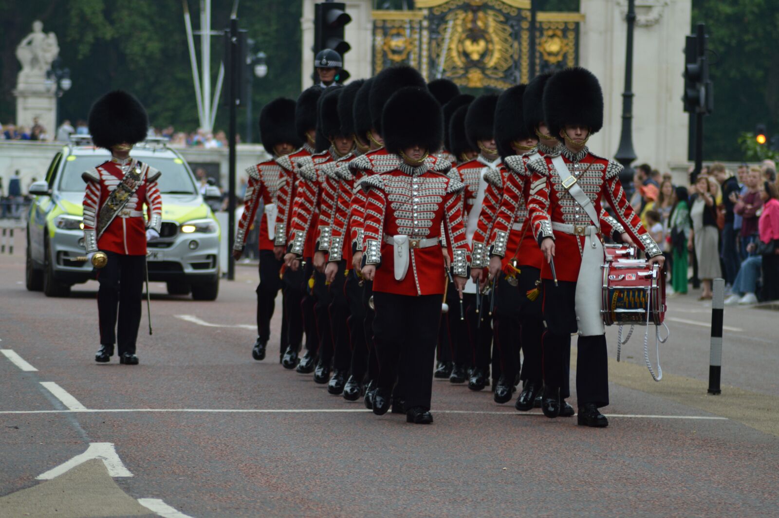 Nikon D3200 sample photo. Honorable artillery company, london photography