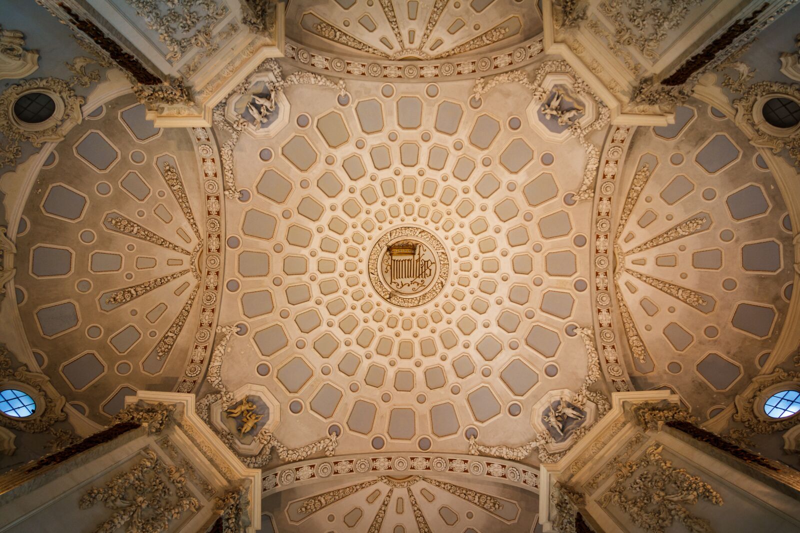 Canon EOS 7D sample photo. Architecture, geometry, symmetry photography