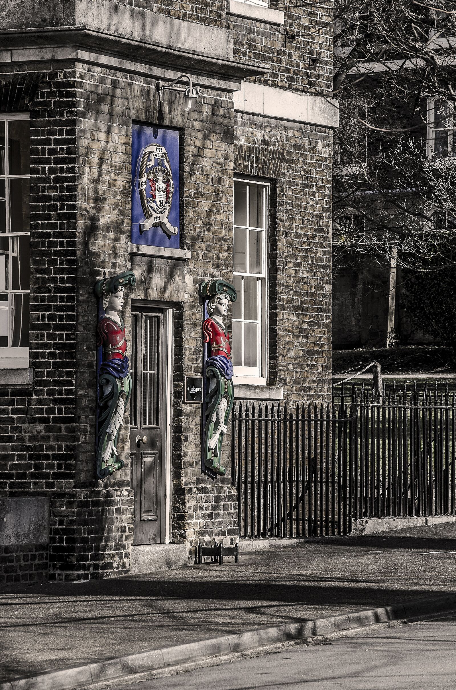 Nikon D7000 sample photo. Old building, building, old photography