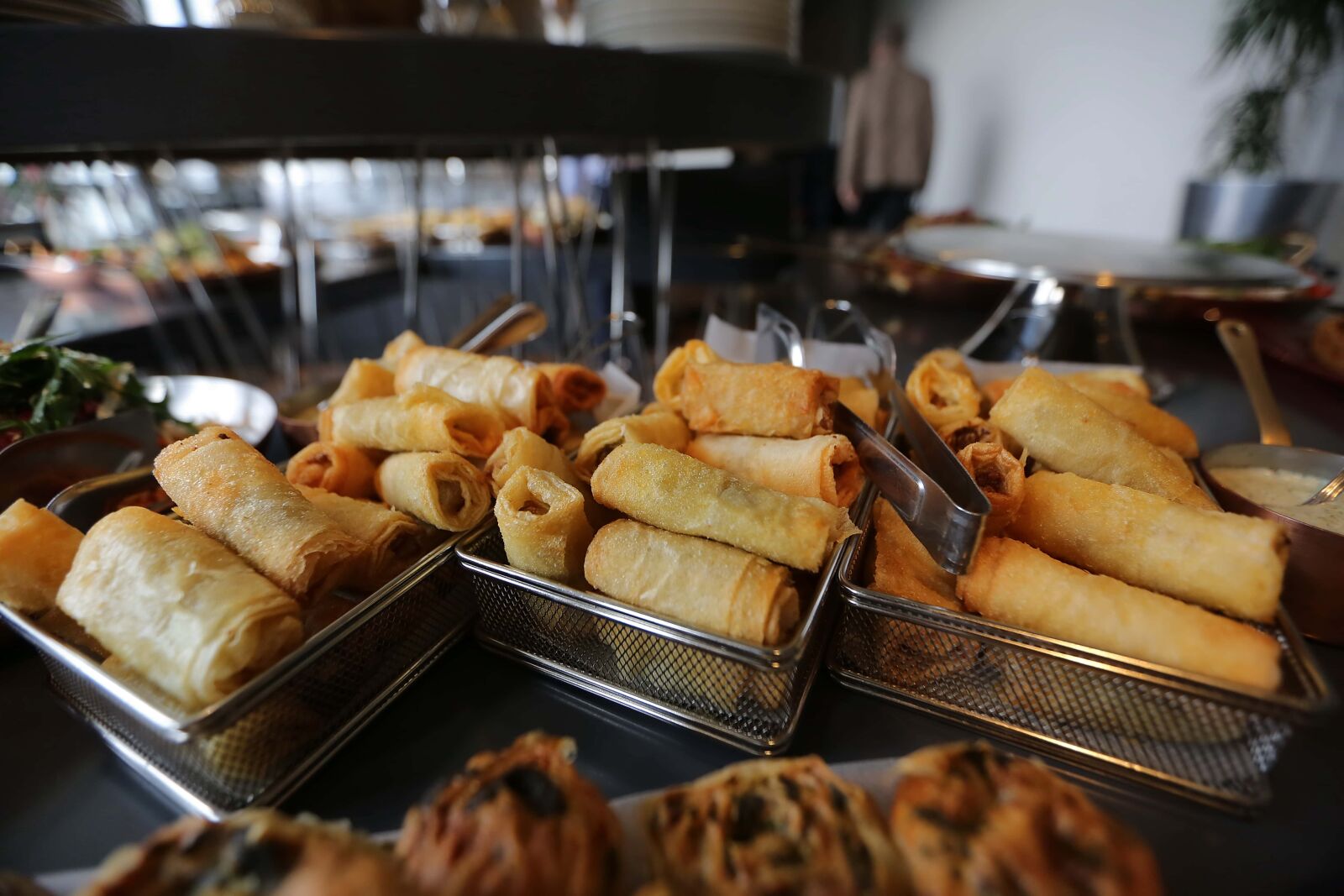 Canon EF 16-35mm F2.8L II USM sample photo. Cafeteria, restaurant, baked goods photography