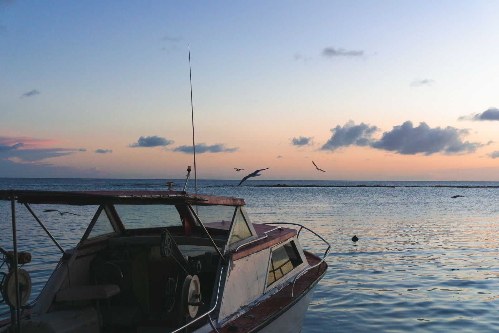 Sony a6000 sample photo. Boat, fishing boat, fishing photography