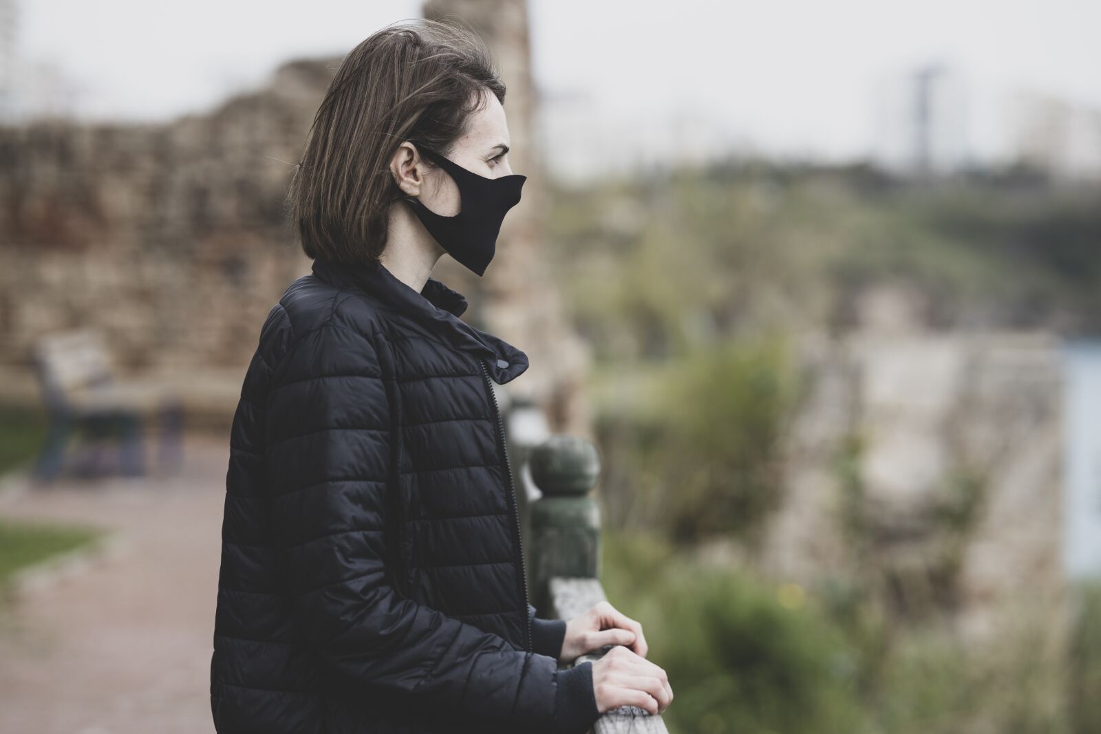 Canon RF 85mm F1.2L USM sample photo. Mask, coronavirus, quarantine photography
