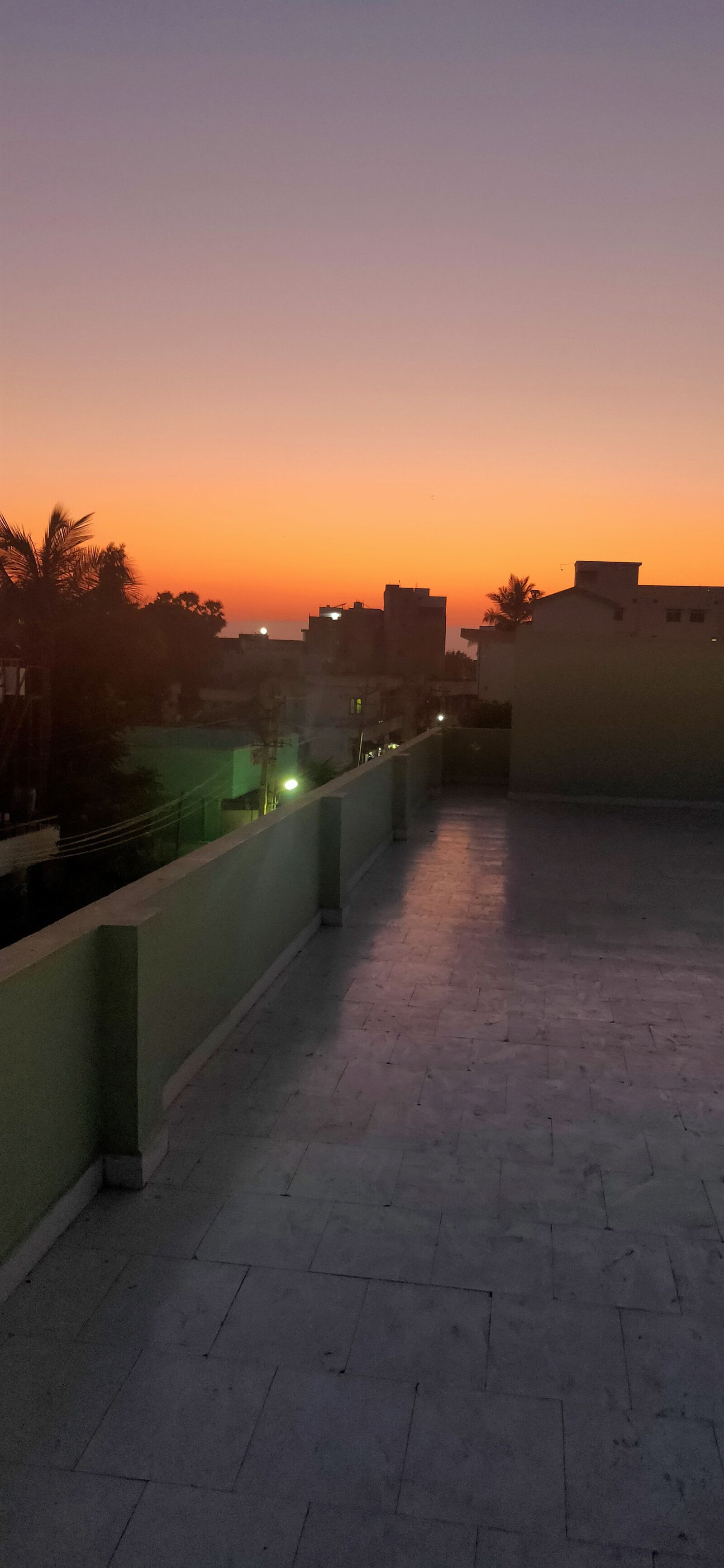 Realme 3 PRO sample photo. Reddish sky, sky, red photography