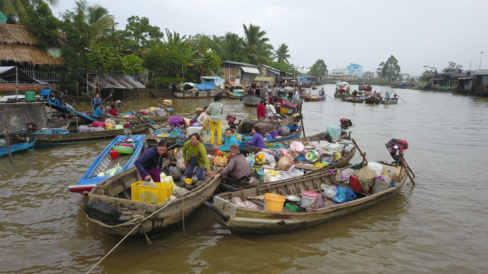 DJI FC220 sample photo. Floating, boat, market photography